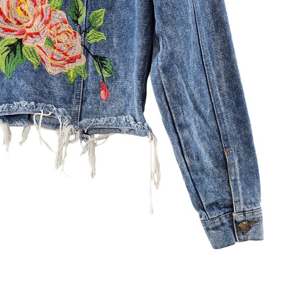 Sans Souci Jean Jacket Women's Size Small Embroidered Floral Cropped Distressed - Picture 10 of 16